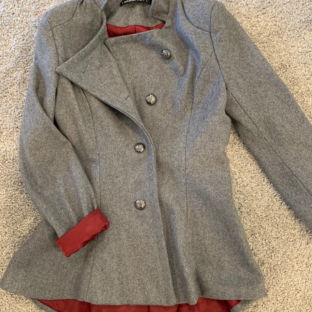 Wool woman’s coat